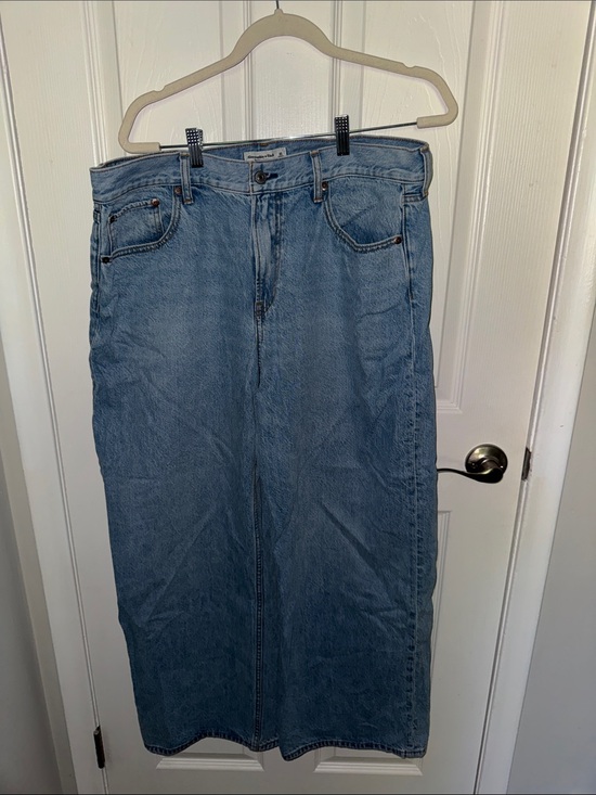 Abercrombie & Fitch Denim - Abercrombie & Fitch “The Ultra Loose Low Rise”Jeans - Curve Love